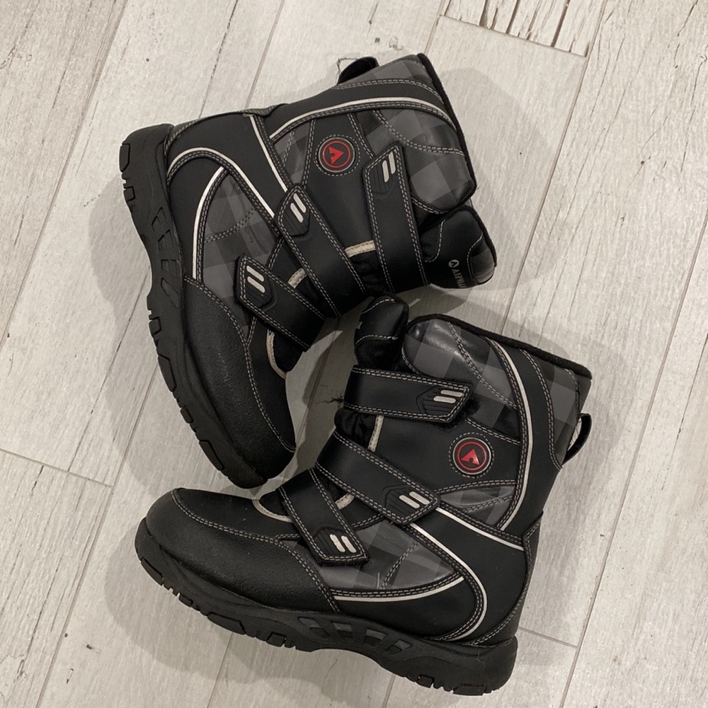 ❄️AIRWALK. BOYS SNOW BOOTS. SIZE 3